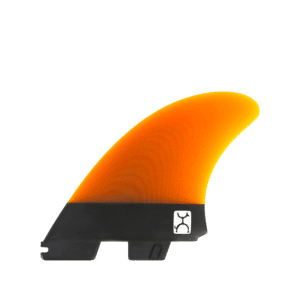 Shapers-Club- Une paire d'ailerons de propulseur FCS orange et noir. -surfshop-surfboard